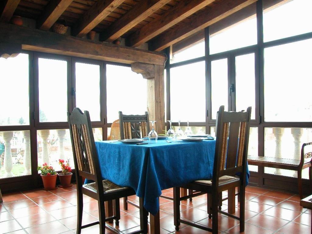La Vieja Cantina Quintana Redonda Exterior foto
